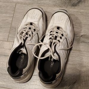 Mens steel toe shoes